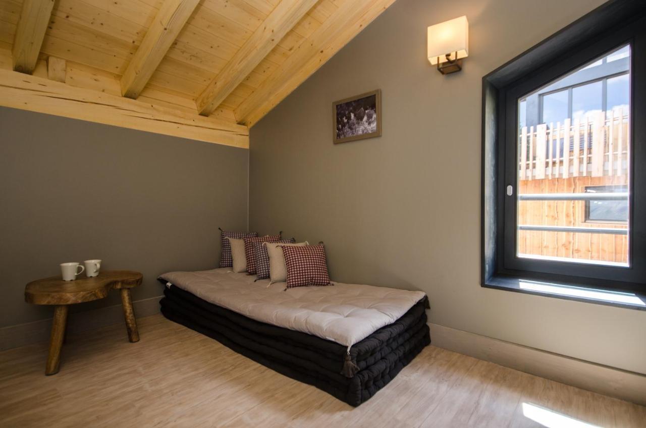 Bed and breakfast Chalet Hermine La Plagne Extérieur photo
